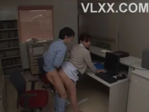 Nhà có hai cô con gái ngoan