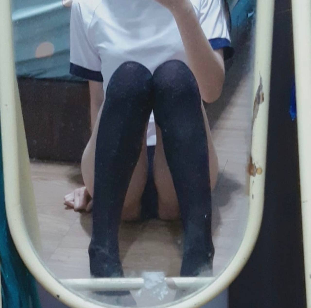 Gái ngon lồn múp chịch nhau cùng nhân viên massage cặc khủng